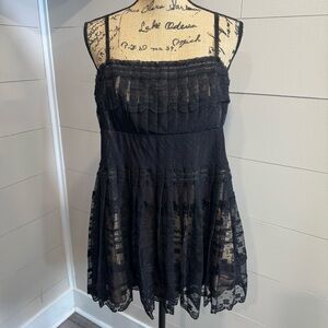 MiMi Maternity Elegant Black Pleated Lace Cocktail Wedding Top - Large